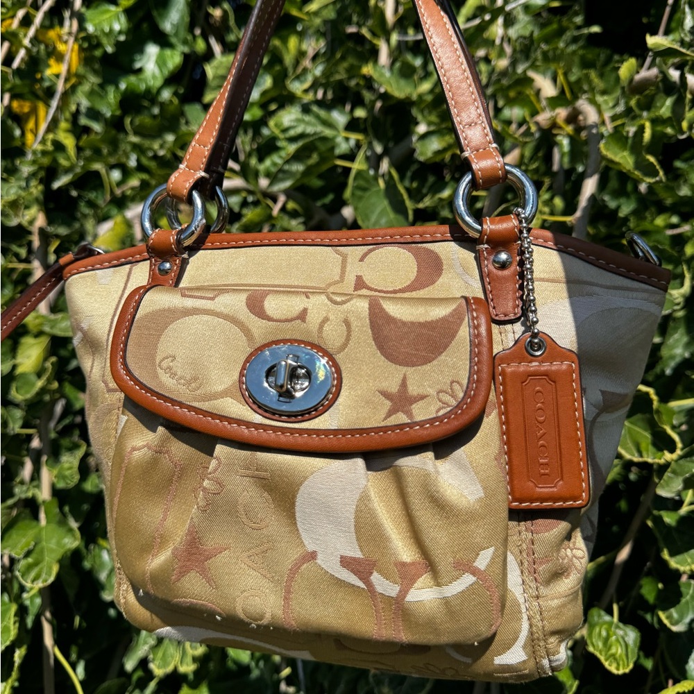Coach Leah Bandana Turnlock in Khaki